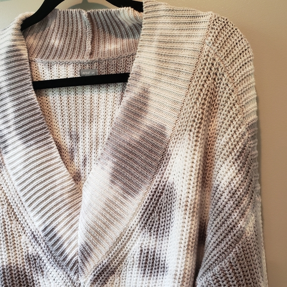 (2) Aerie Over Sized Sweater Size Small - Picture 6 of 8